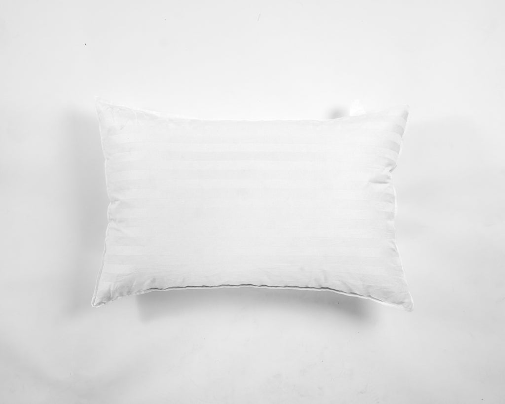 𝐈𝐦𝐩𝐞𝐫𝐢𝐚𝐥 𝐅𝐞𝐚𝐭𝐡𝐞𝐫 𝐏𝐢𝐥𝐥𝐨𝐰